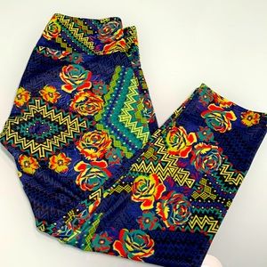 ONZIE capri workout pants!